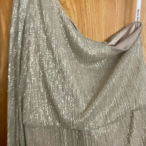 God One Shoulder Dress - Picture 6 of 7